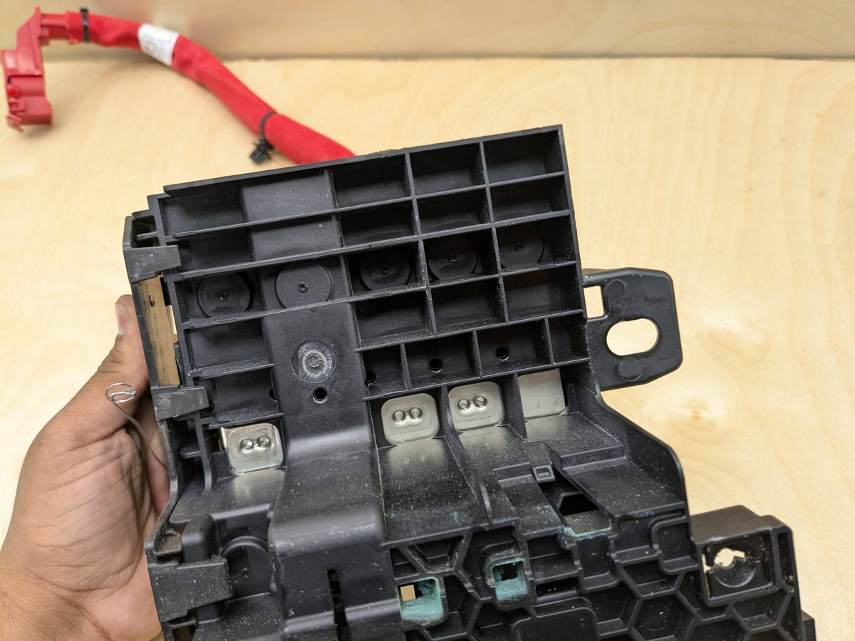 18-21 OEM BMW G01 G02 F98 X3 X4 Battery Plus Pole Terminal Positive Red Cable