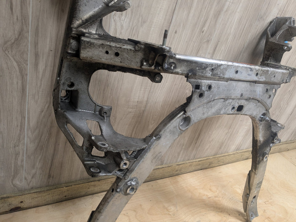 2004-2010 BMW M6 E64 Front Axle Support Crossmember Subframe 2283913 OEM