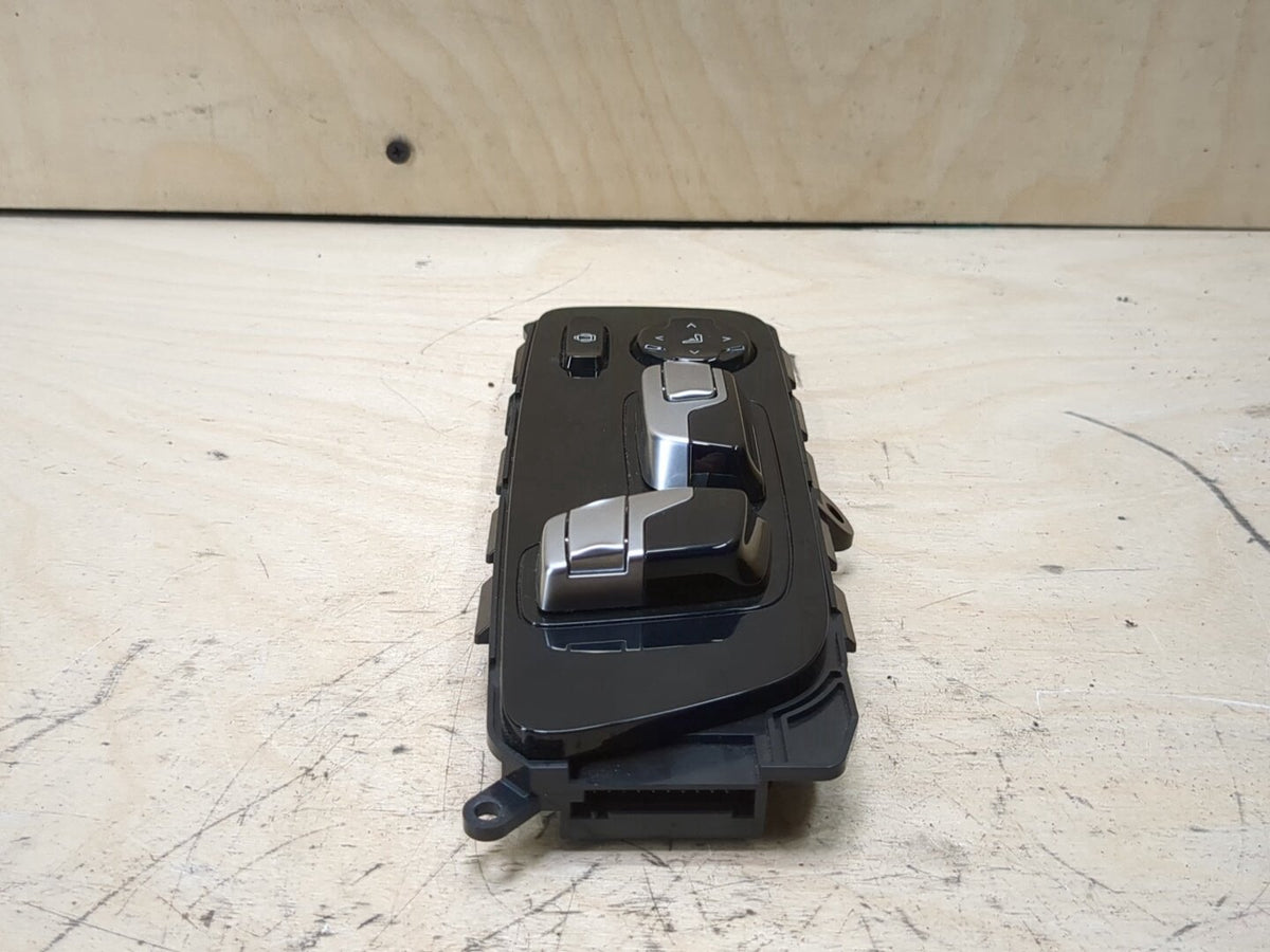 OEM BMW F95 G05 G06 G07 X5 X6 X7 Front Right Passenger Seat Adjust Switch Module
