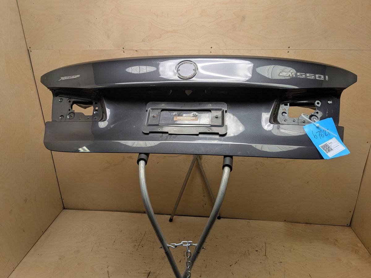 17-23 OEM BMW F90 G30 530 540 M550 M5 Rear Trunk Lid Panel Deck Shell