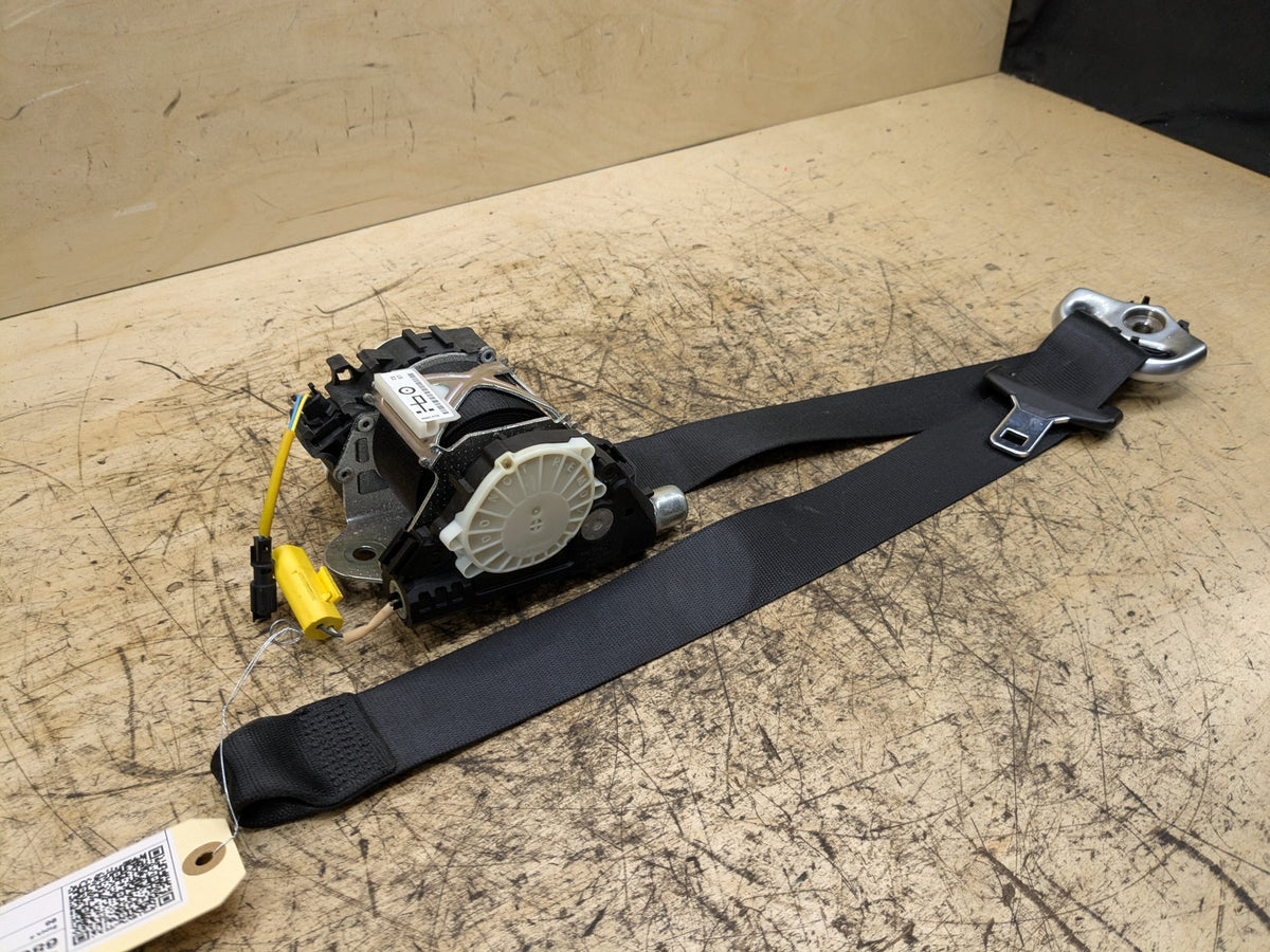 2008-2013 BMW 135i E88 Front Right Passenger Seatbelt Retractor 6981478 OEM