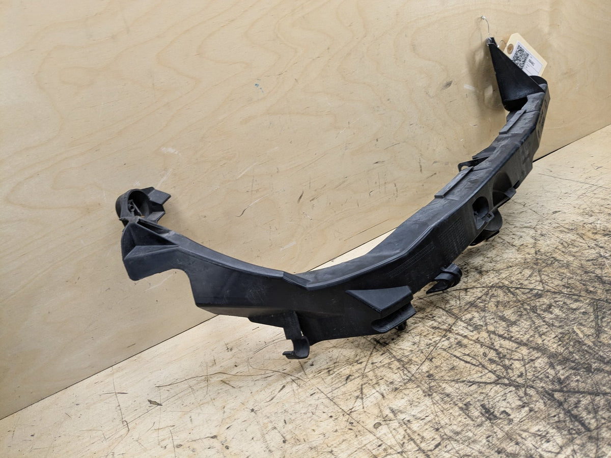 09-11 BMW E90 335 LCI Front Right Passenger Headlight Arm Bracket Mount Plastic