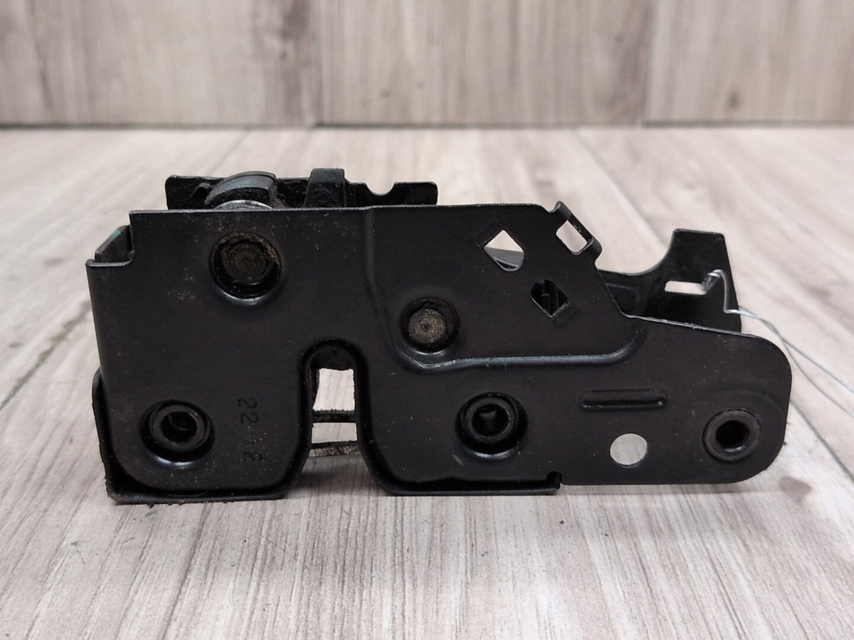 2008-2017 Audi S5 8T Hood Bonnet Safety Lock Latches SET 8K1823746 OEM