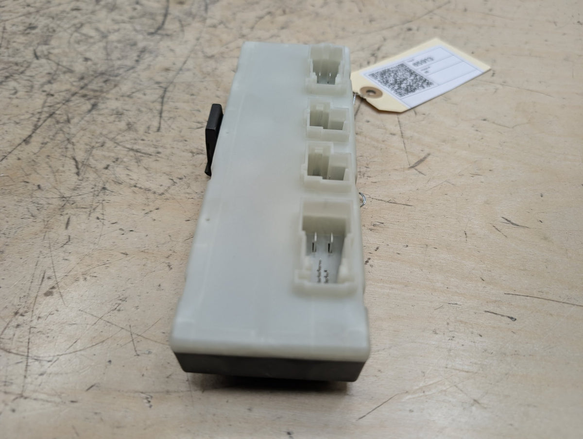 OEM BMW G05 G07 X5 X7 Trunk Tailgate Decklid Function Control Module