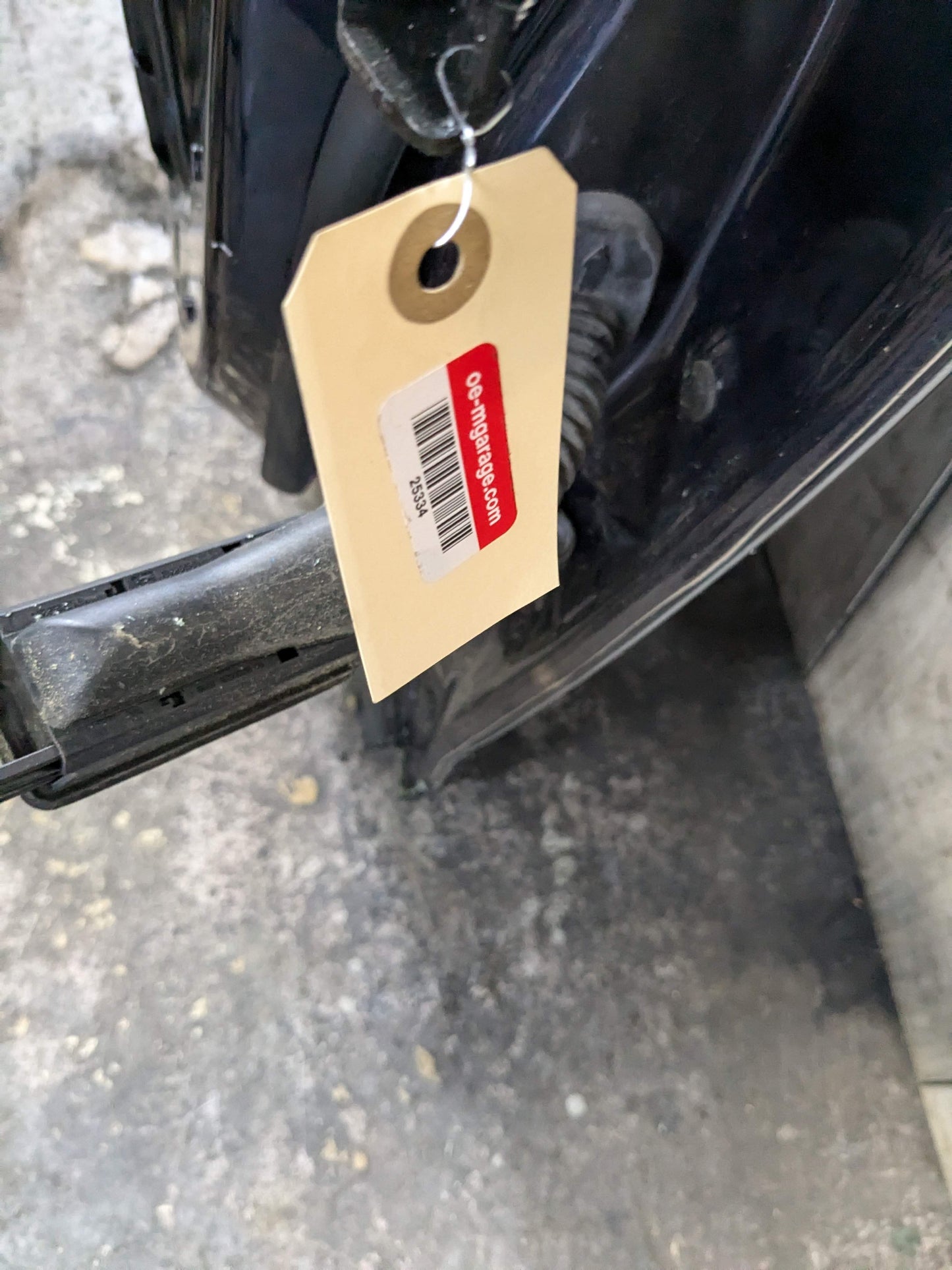 2018 BMW 540i G30- Front Left Driver Door Shell Panel