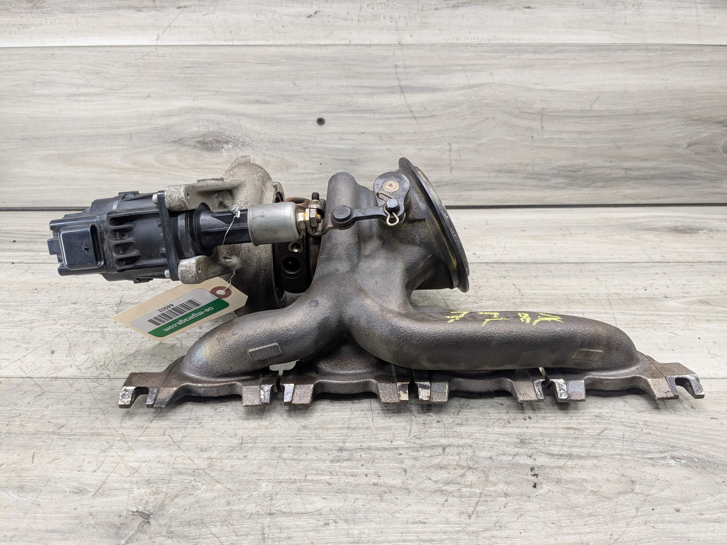 OEM BMW F22 F30 F32 F36 G01* G30* 330 430 X3 Engine B46 Turbo Charger w Manifold