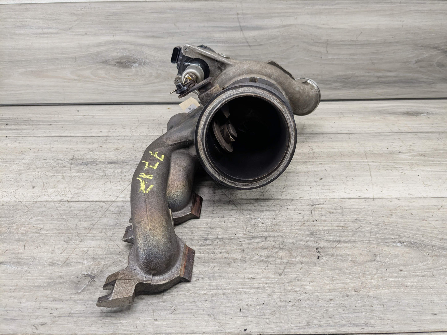 OEM BMW F22 F30 F32 F36 G01* G30* 330 430 X3 Engine B46 Turbo Charger w Manifold