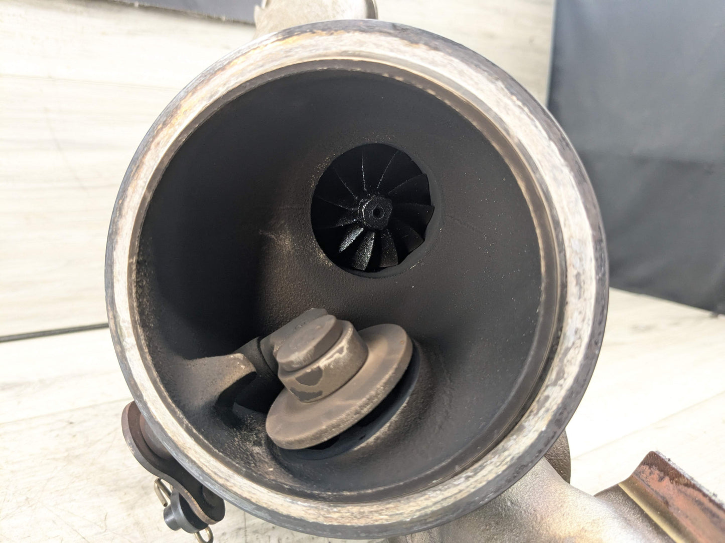 OEM BMW F22 F30 F32 F36 G01* G30* 330 430 X3 Engine B46 Turbo Charger w Manifold