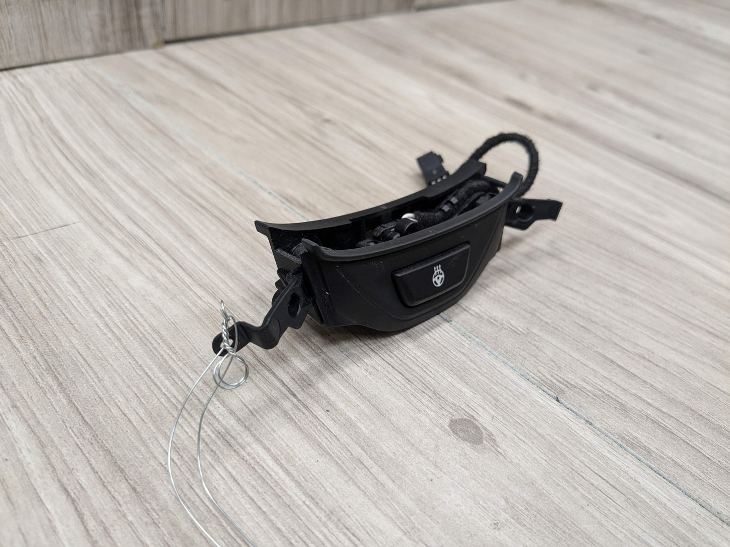 OEM BMW F44 G01 G05 G12 G20 G22 G26 G30 G42 Steering Wheel Heater Button Switch