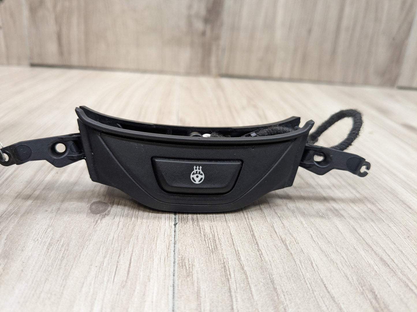 OEM BMW F44 G01 G05 G12 G20 G22 G26 G30 G42 Steering Wheel Heater Button Switch