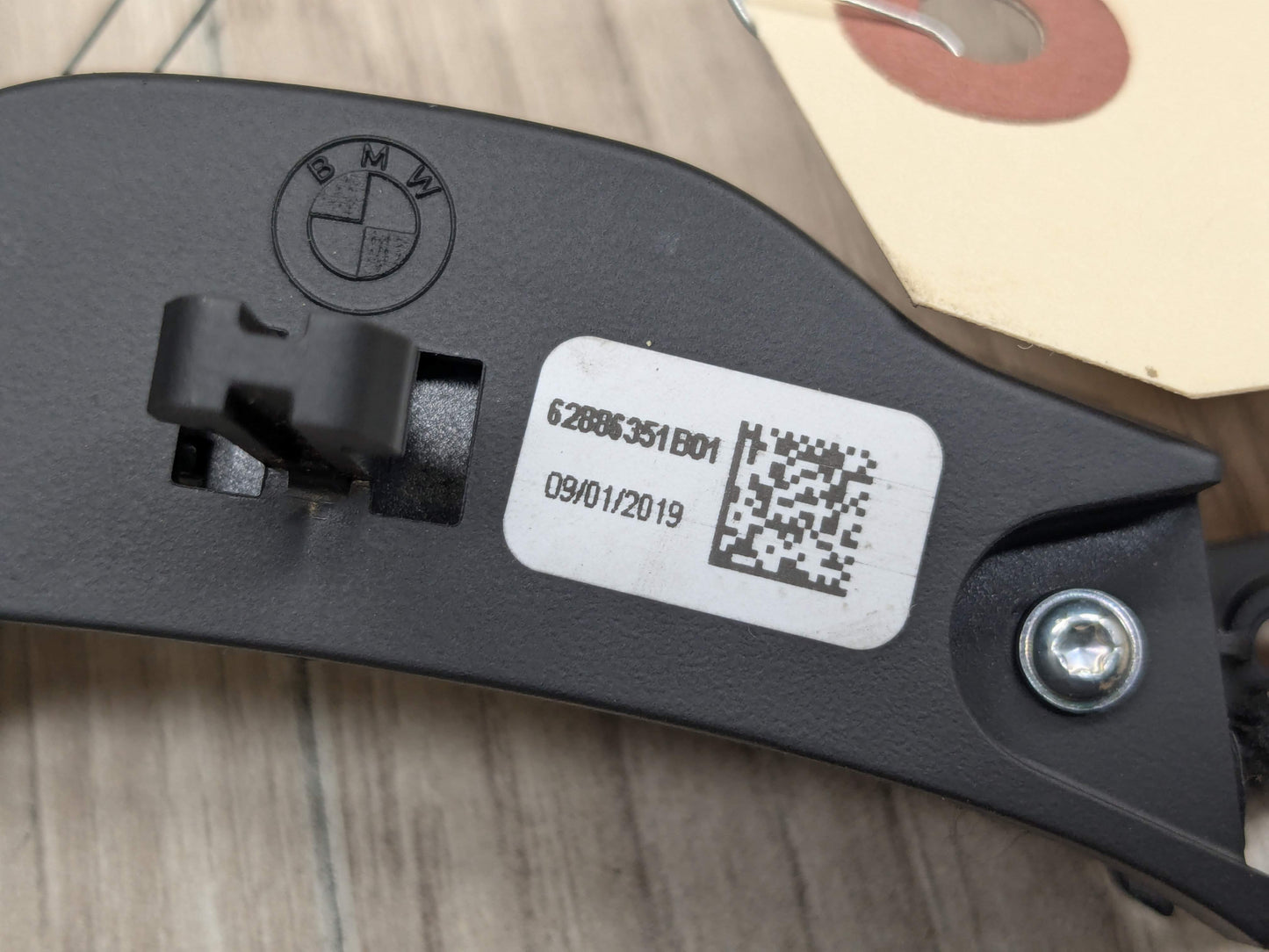 OEM BMW F44 G01 G05 G12 G20 G22 G26 G30 G42 Steering Wheel Heater Button Switch