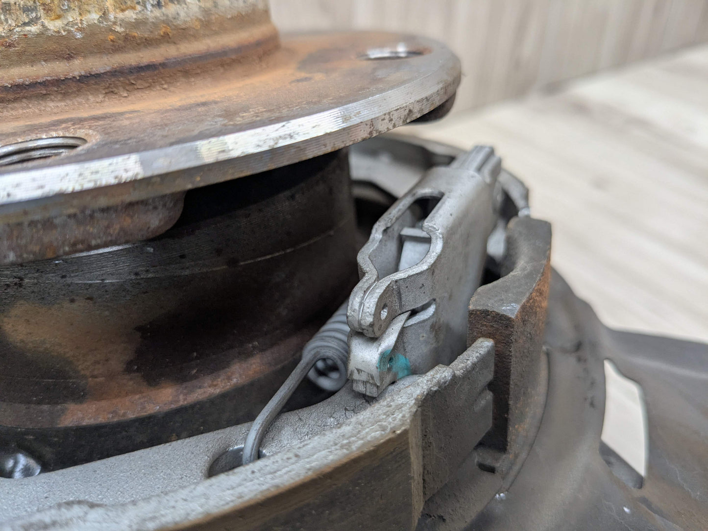 12-18 OEM BMW F30 328 330 335 340 REAR Right Driver Hub Knuckle Spindle Bearing