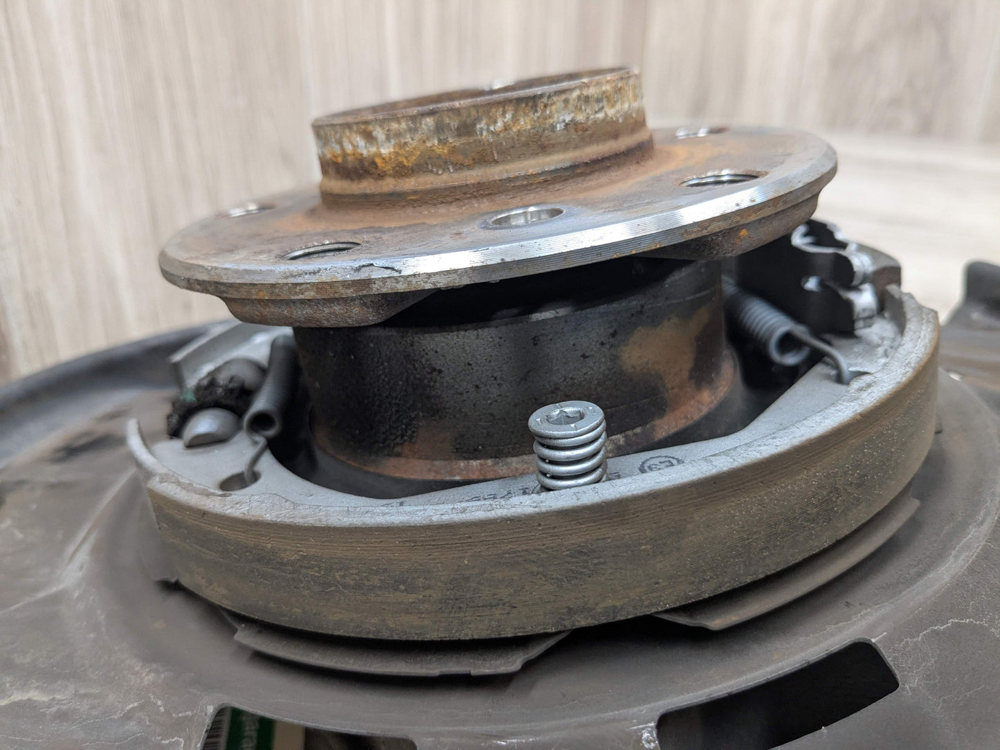 12-18 OEM BMW F30 328 330 335 340 REAR Right Driver Hub Knuckle Spindle Bearing