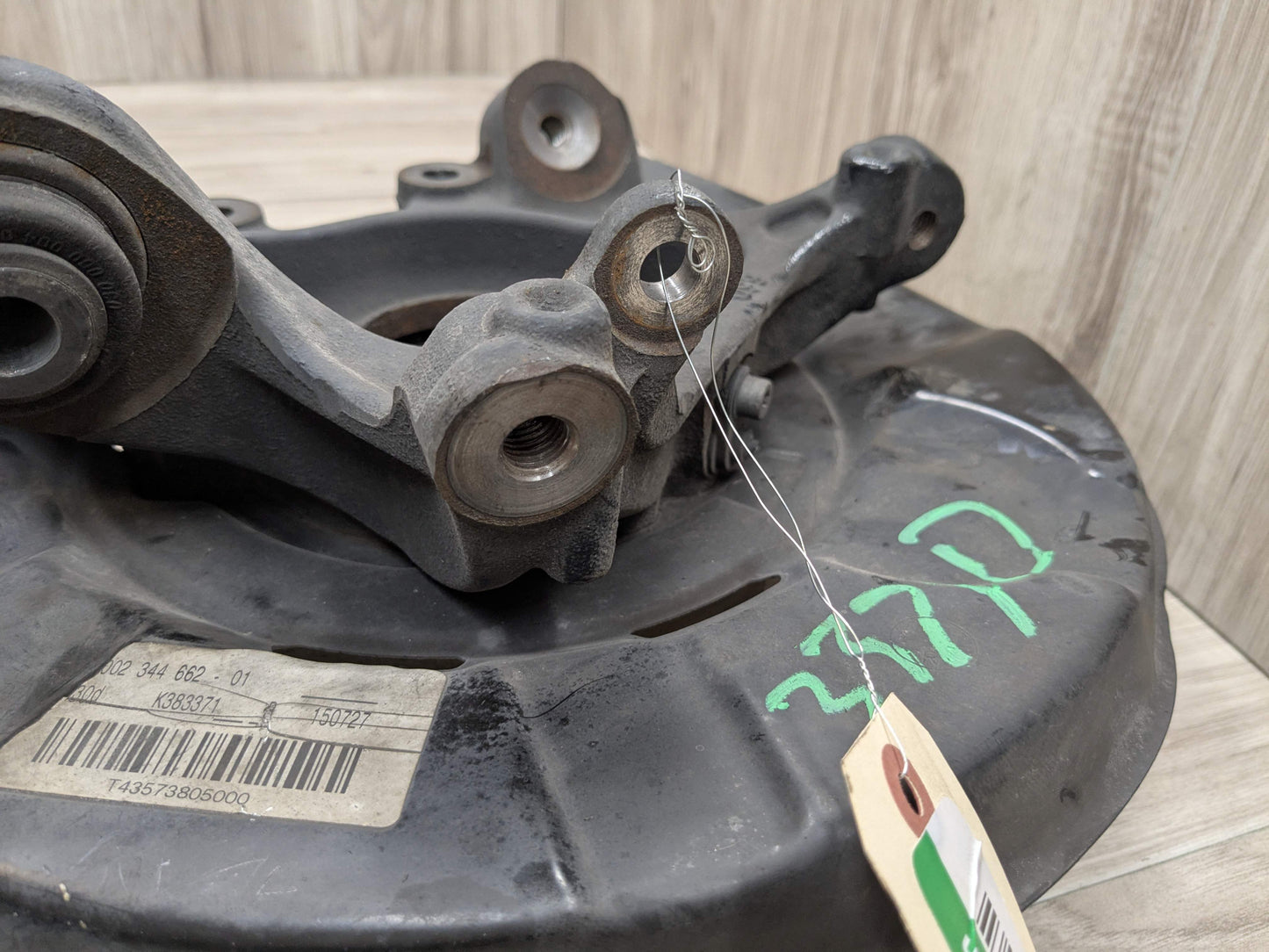 12-18 OEM BMW F30 328 330 335 340 REAR Right Driver Hub Knuckle Spindle Bearing