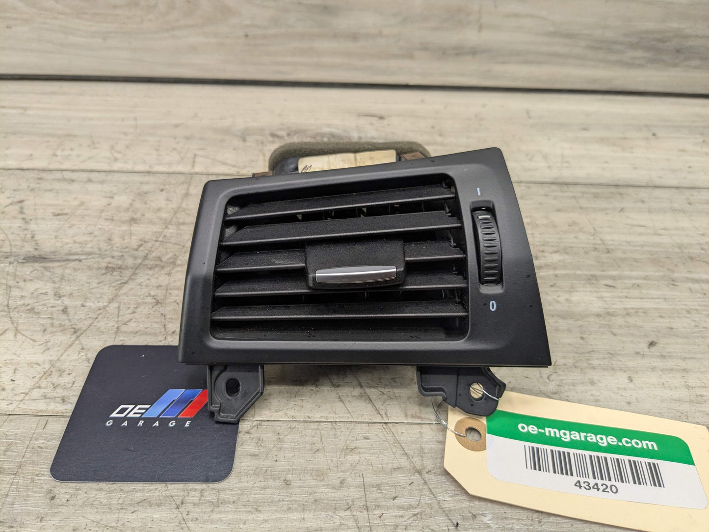 11-18 OEM BMW F25 F26 X3 X4 Left Driver Dash AC Air Vent Grille
