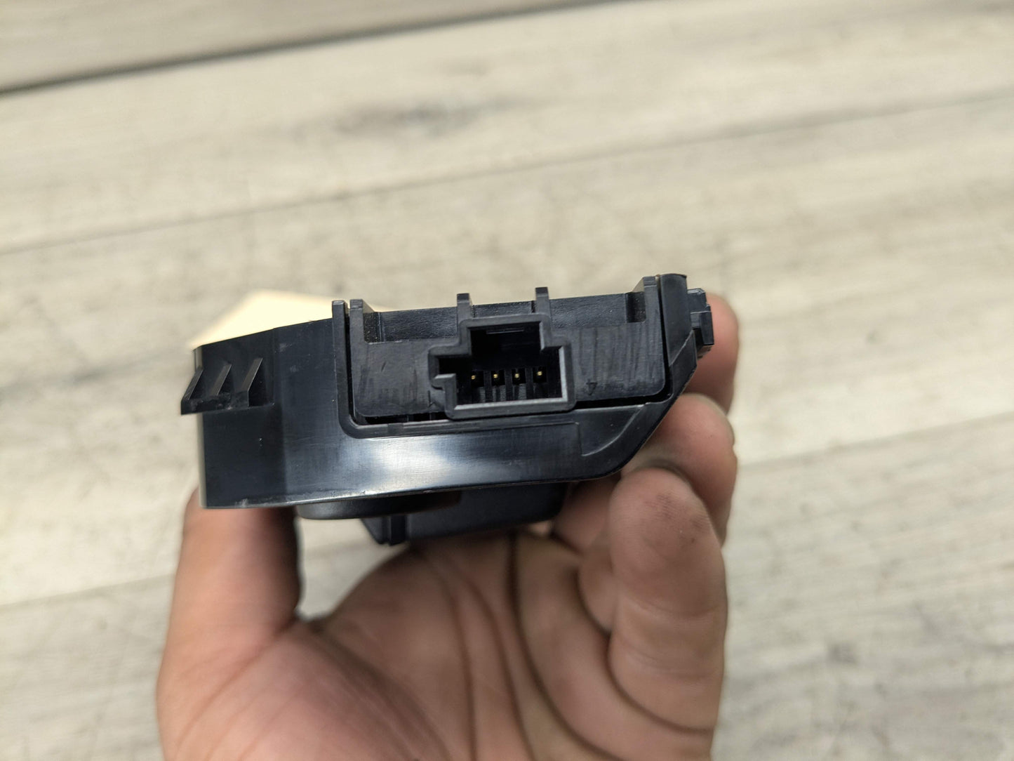OEM BMW F30 F36 F25 F39 F48 X1 Front Right Passenger Adjust Seat Control Switch