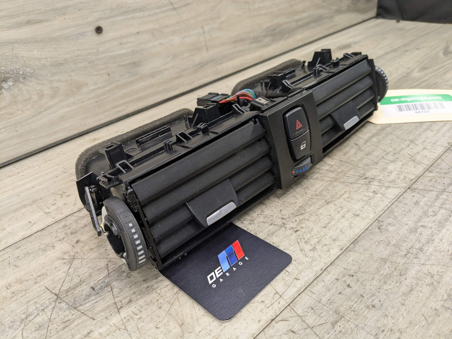 OEM BMW F30 F32 F33 F36 F80 F82 F83 M3 M4 Front Dash Central AC Air Vent Grille