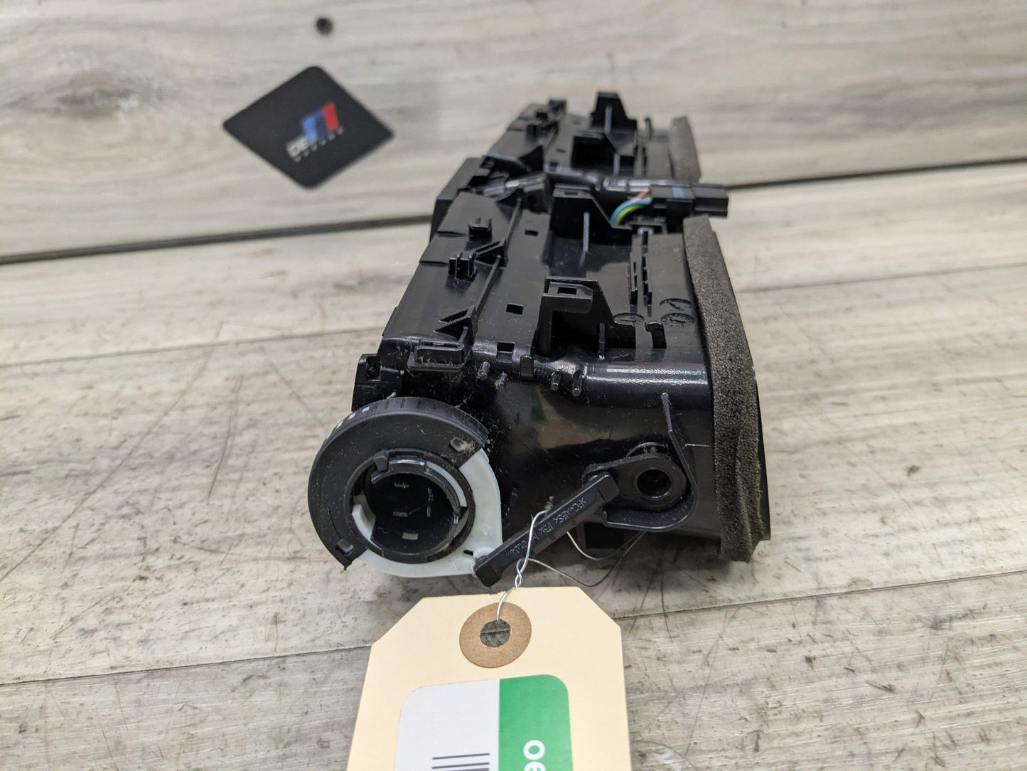 OEM BMW F30 F32 F33 F36 F80 F82 F83 M3 M4 Front Dash Central AC Air Vent Grille