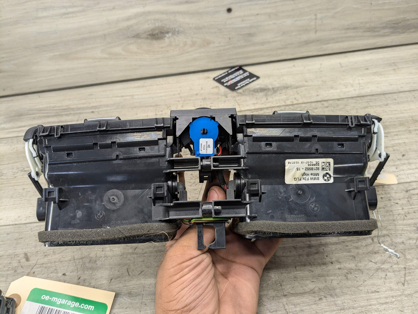 OEM BMW F30 F32 F33 F36 F80 F82 F83 M3 M4 Front Dash Central AC Air Vent Grille