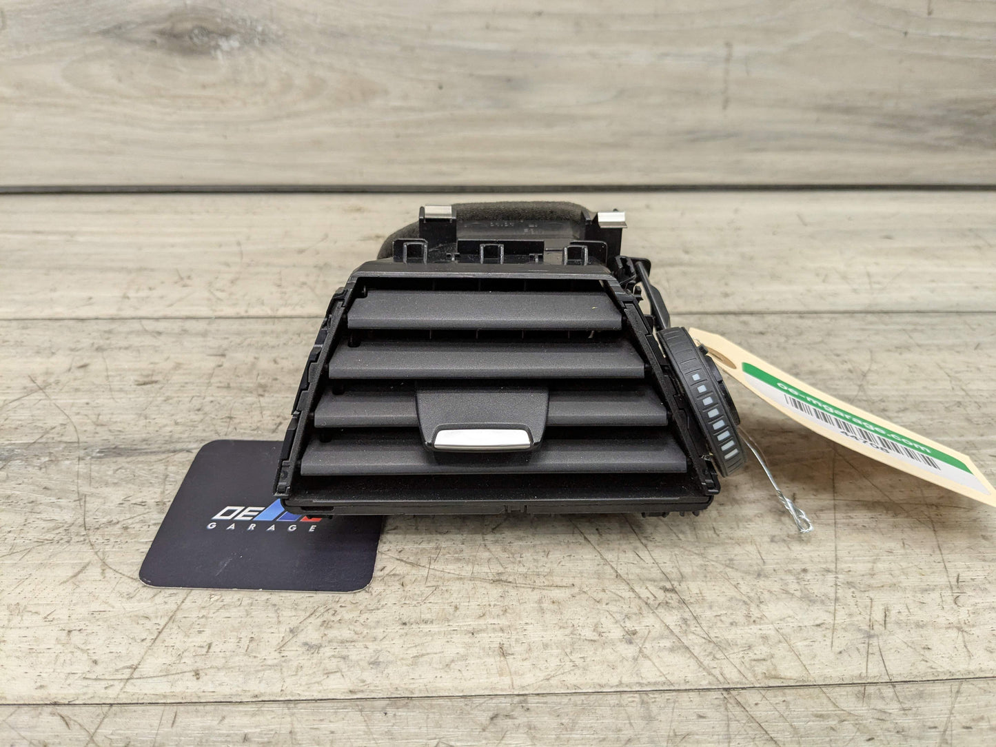 OEM BMW F30 F32 F33 F36 F80 F82 F83 M3 M4 Left Driver Dash AC Air Vent Grille