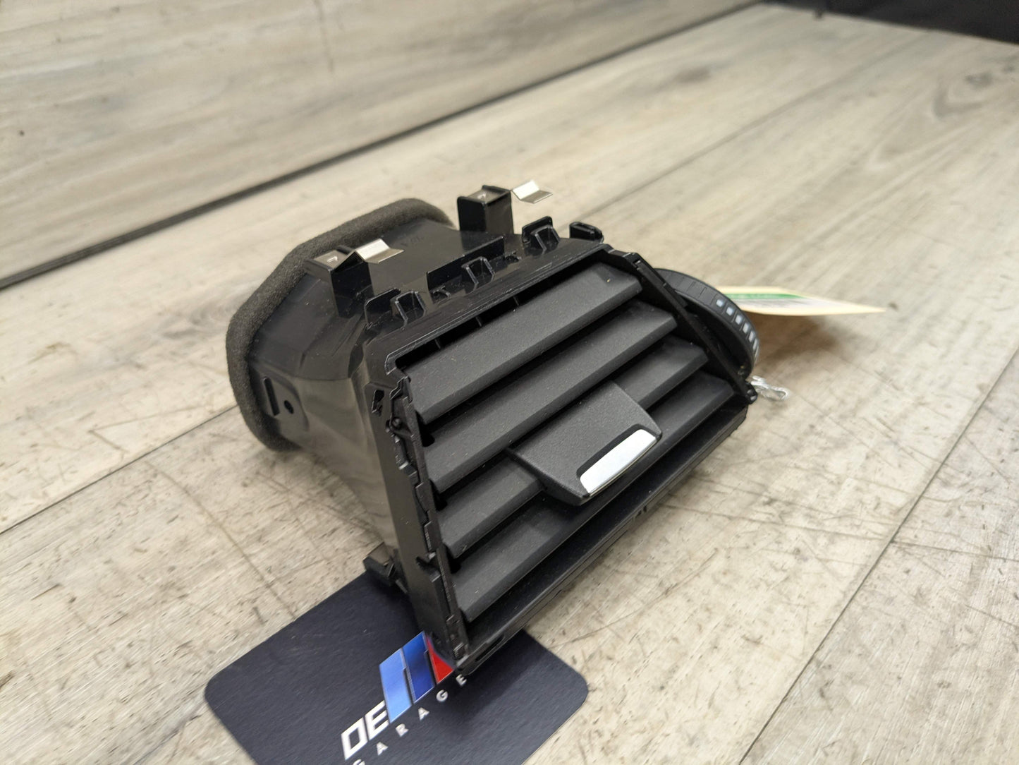 OEM BMW F30 F32 F33 F36 F80 F82 F83 M3 M4 Left Driver Dash AC Air Vent Grille