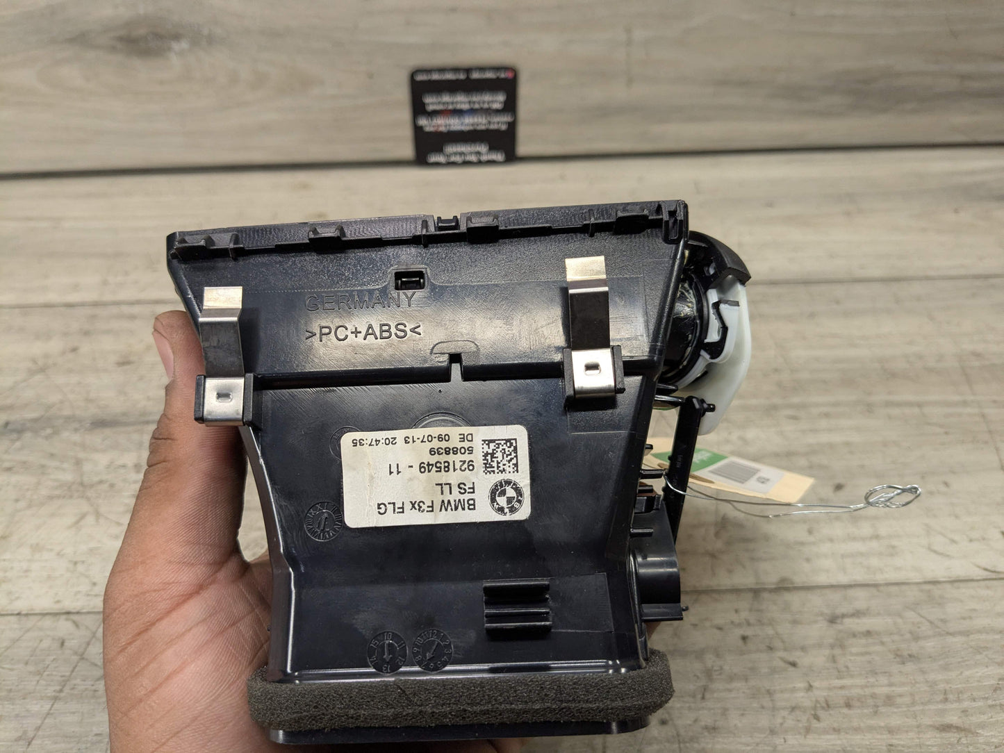 OEM BMW F30 F32 F33 F36 F80 F82 F83 M3 M4 Left Driver Dash AC Air Vent Grille