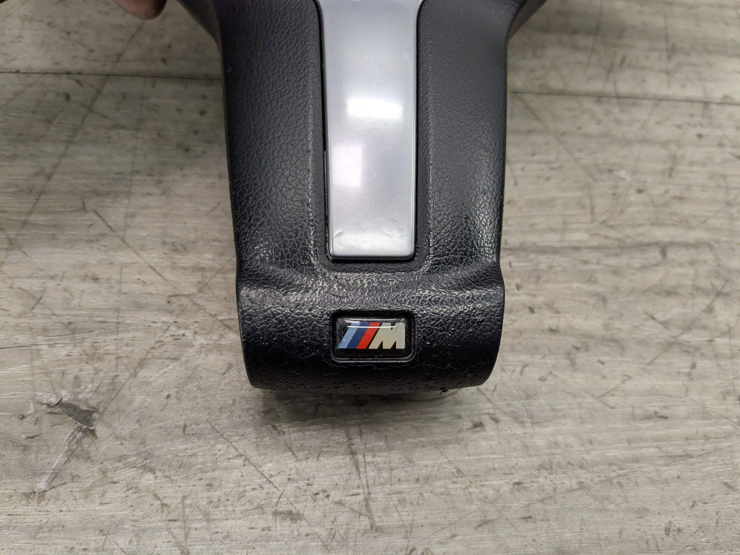 *OEM BMW F10 F22 F23 F30 F32 F33 F36 M-Sport Steering Wheel Trim Bezel Cover
