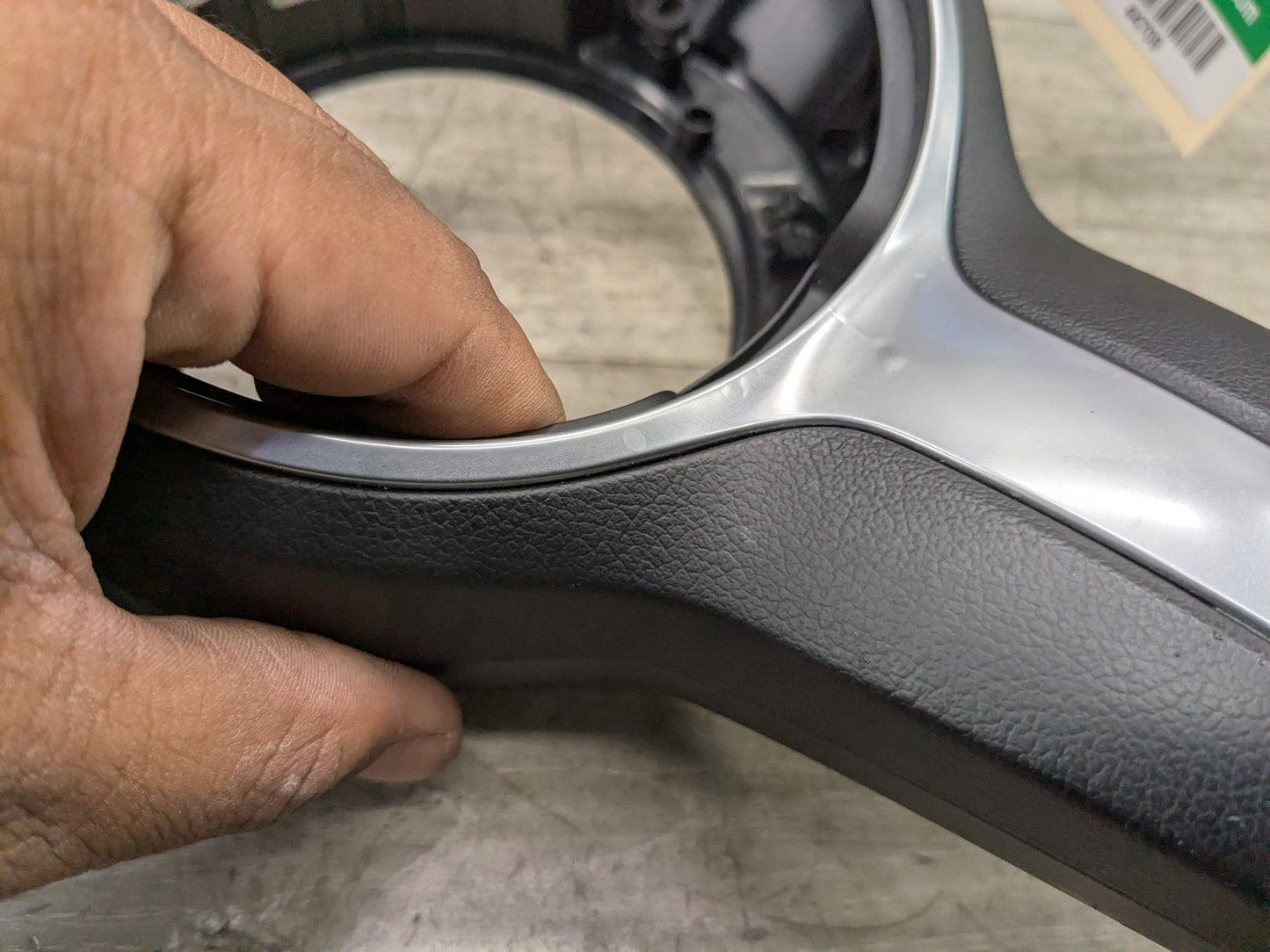 *OEM BMW F10 F22 F23 F30 F32 F33 F36 M-Sport Steering Wheel Trim Bezel Cover