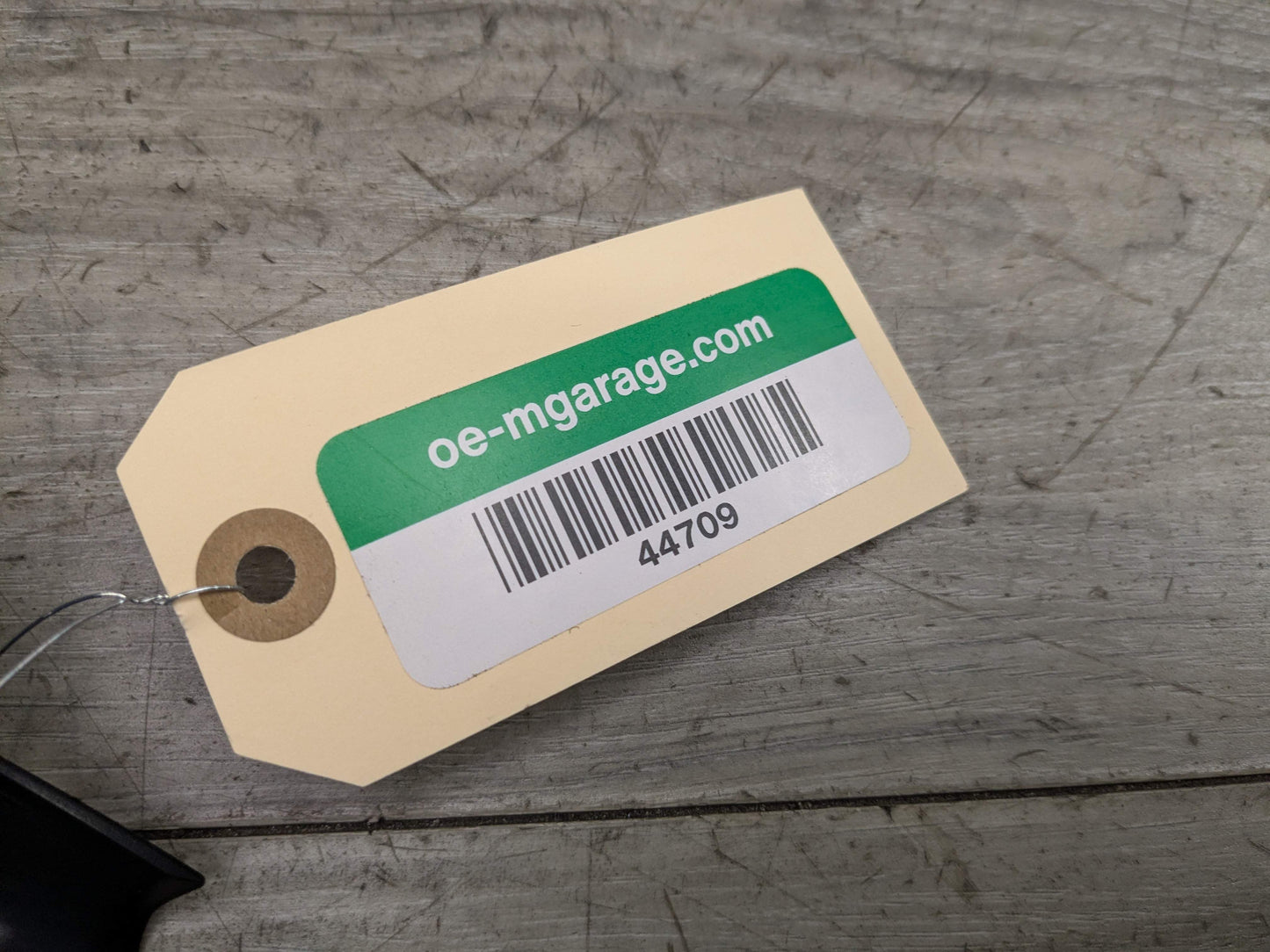 *OEM BMW F10 F22 F23 F30 F32 F33 F36 M-Sport Steering Wheel Trim Bezel Cover