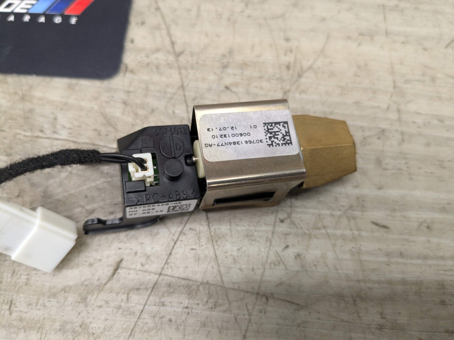 OEM BMW F22 F30 F32 F36 F80 F82 M3 M SPORT Steering Wheel Vibration Motor Wiring