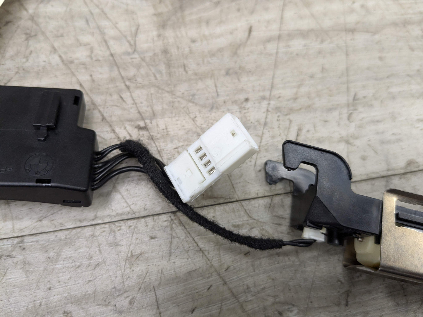 OEM BMW F22 F30 F32 F36 F80 F82 M3 M SPORT Steering Wheel Vibration Motor Wiring