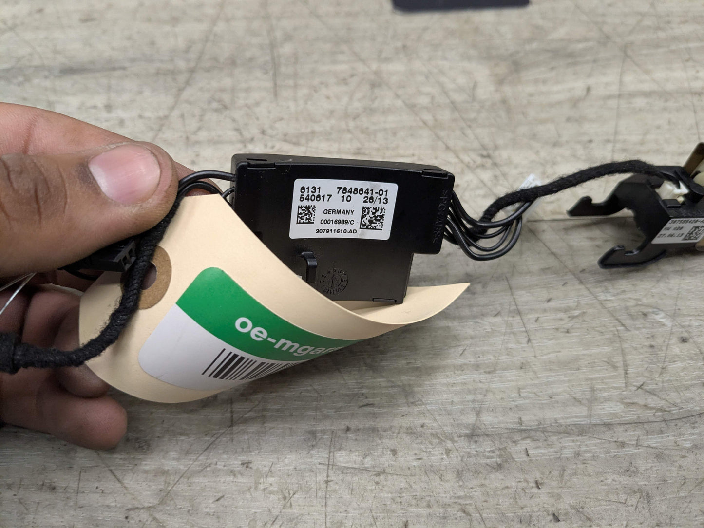 OEM BMW F22 F30 F32 F36 F80 F82 M3 M SPORT Steering Wheel Vibration Motor Wiring