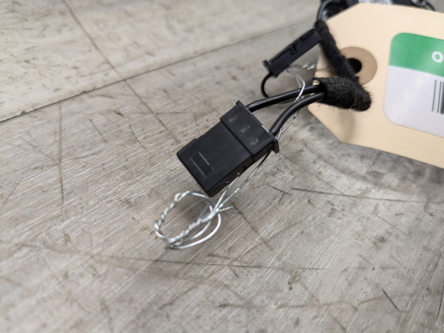 OEM BMW F22 F30 F32 F36 F80 F82 M3 M SPORT Steering Wheel Vibration Motor Wiring