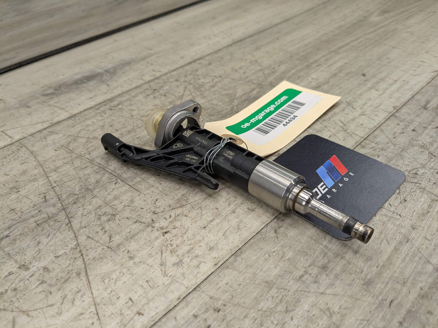 OEM BMW F30 F32 G01 G02 G12 G20 G30 Engine B46 B58 High Pressure Fuel Injector