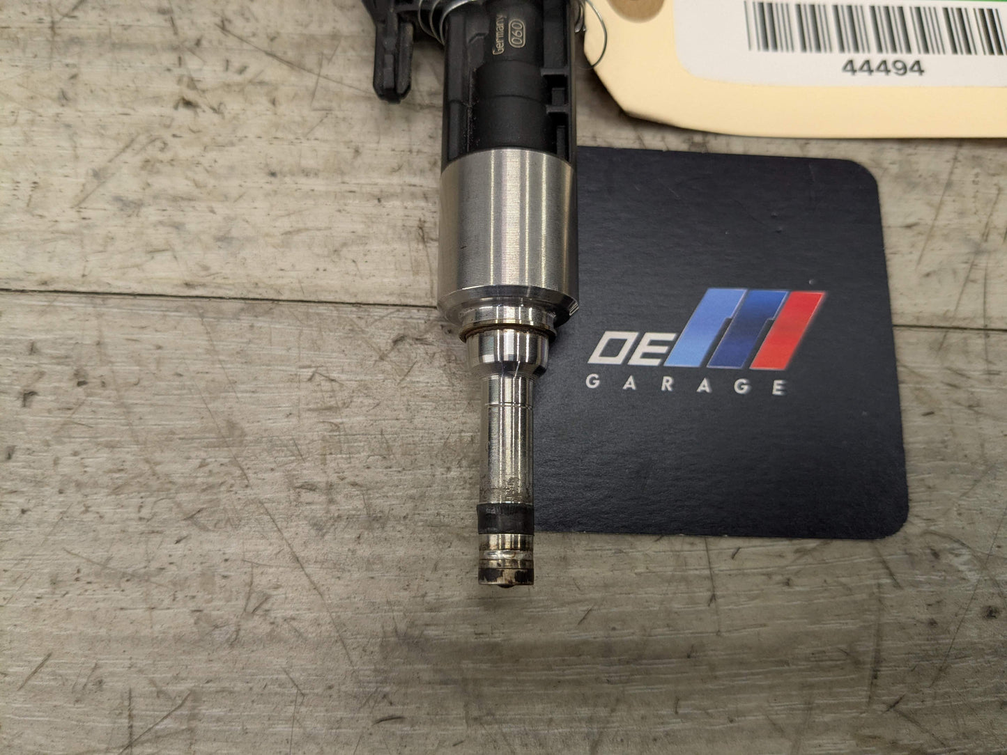 OEM BMW F30 F32 G01 G02 G12 G20 G30 Engine B46 B58 High Pressure Fuel Injector