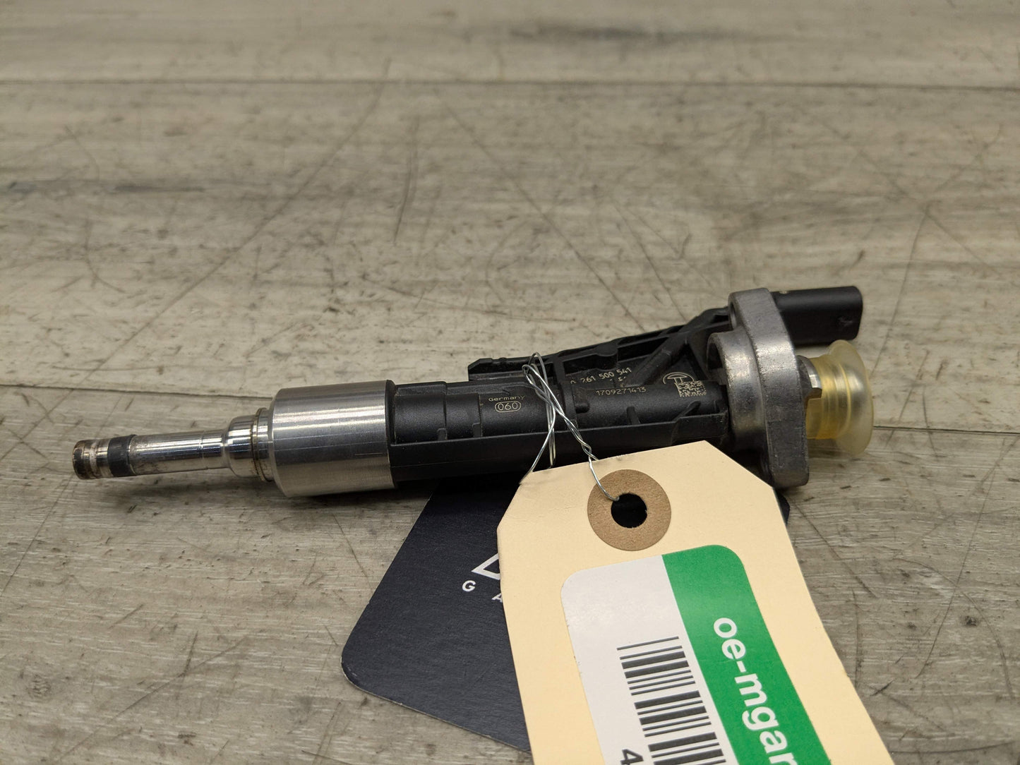 OEM BMW F30 F32 G01 G02 G12 G20 G30 Engine B46 B58 High Pressure Fuel Injector