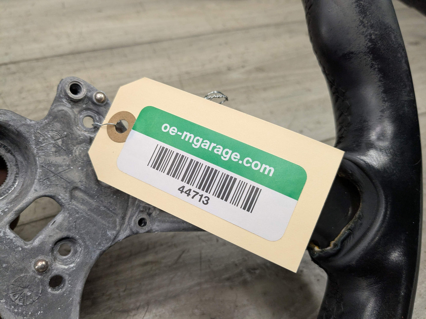 OEM BMW F22 F23 F30 F32 F33 F36 M SPORT Steering Wheel Black Leather MANUAL