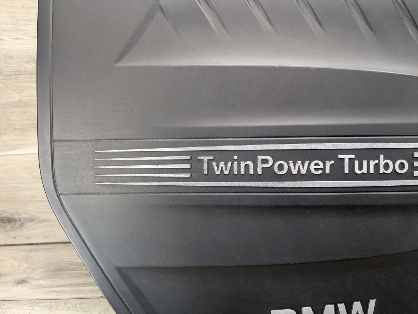 12-17 OEM BMW F30 F32 F33 F36 335 435 Engine N55 Twin Turbo Valve Cylinder Cover