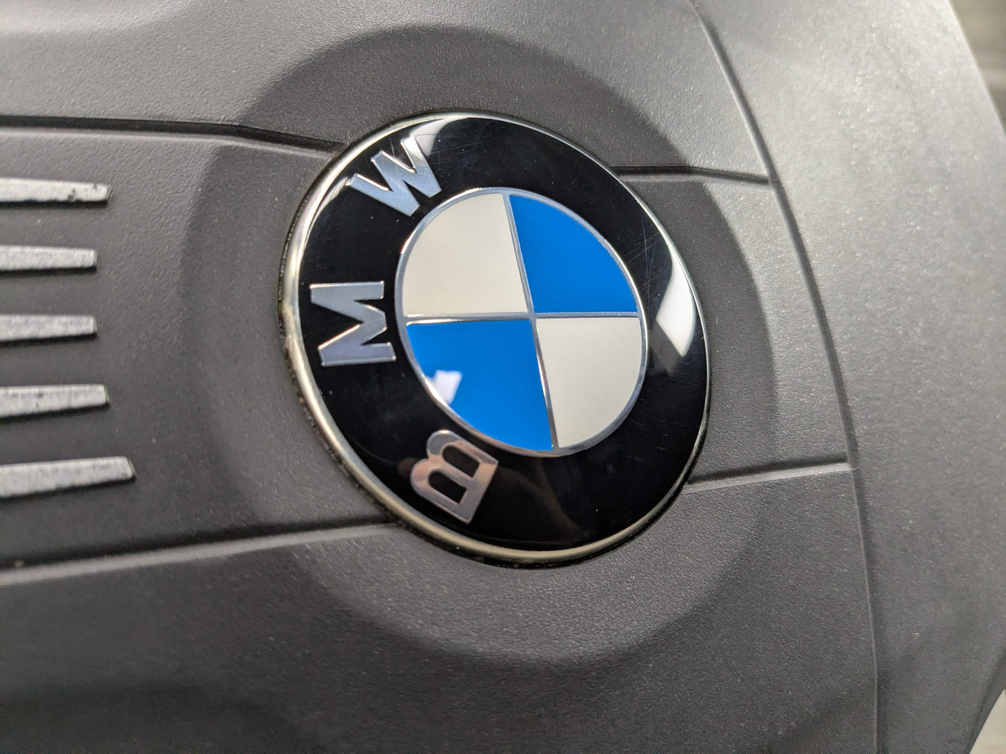 12-17 OEM BMW F30 F32 F33 F36 335 435 Engine N55 Twin Turbo Valve Cylinder Cover