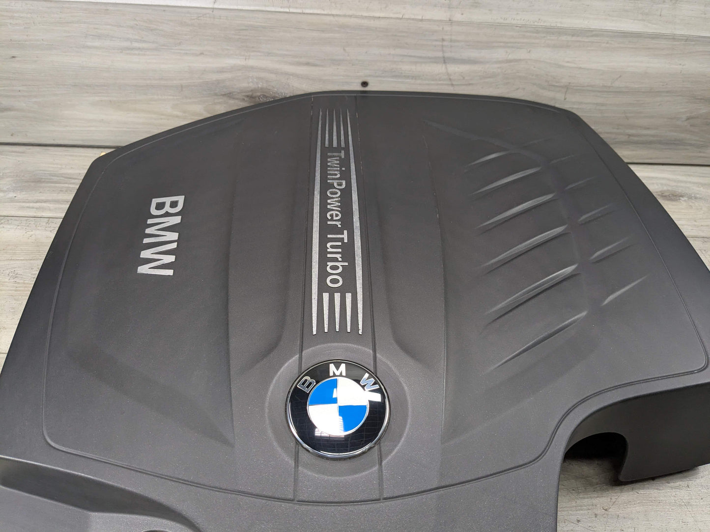 12-17 OEM BMW F30 F32 F33 F36 335 435 Engine N55 Twin Turbo Valve Cylinder Cover