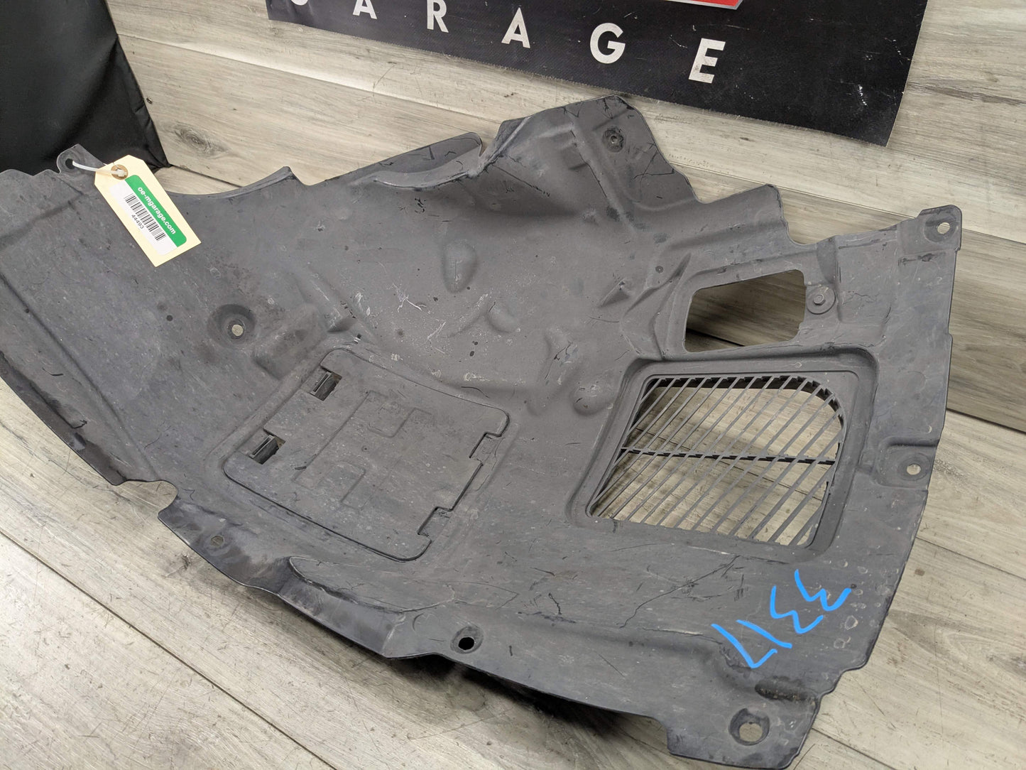 OEM BMW F30 328 330 335 340 Front Left Driver Fender Liner Wheel Splash Shield