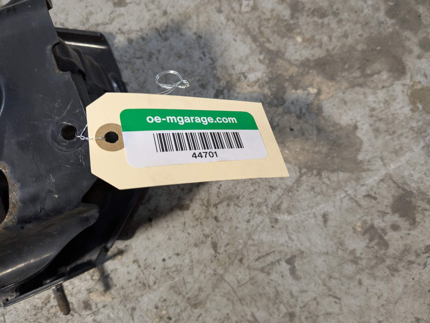 OEM BMW F97 F98 G01 G02 X3 X4 X3M Rear Bumper Reinforcement Carrier Impact Rebar