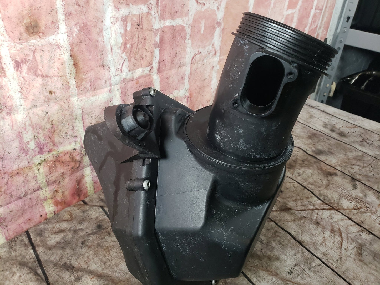 BMW 11-13 F10 M5 Right Side Airbox Air Filter Cleaner Intake Pre LCI