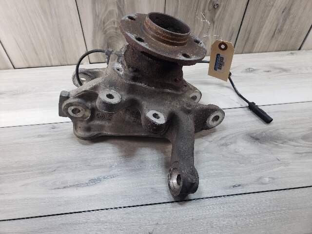 BMW 14-16 F10 535xi knuckle wheel bearing wheel hub rear right LCI