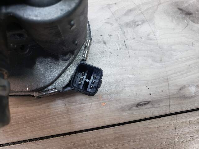 BMW 12-15 F80 M3 Throttle Body Pre LCI