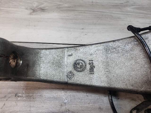 BMW 10-13 F10 528i Front Left Wheel Suspension Leg Hub Carrier Pre LCI