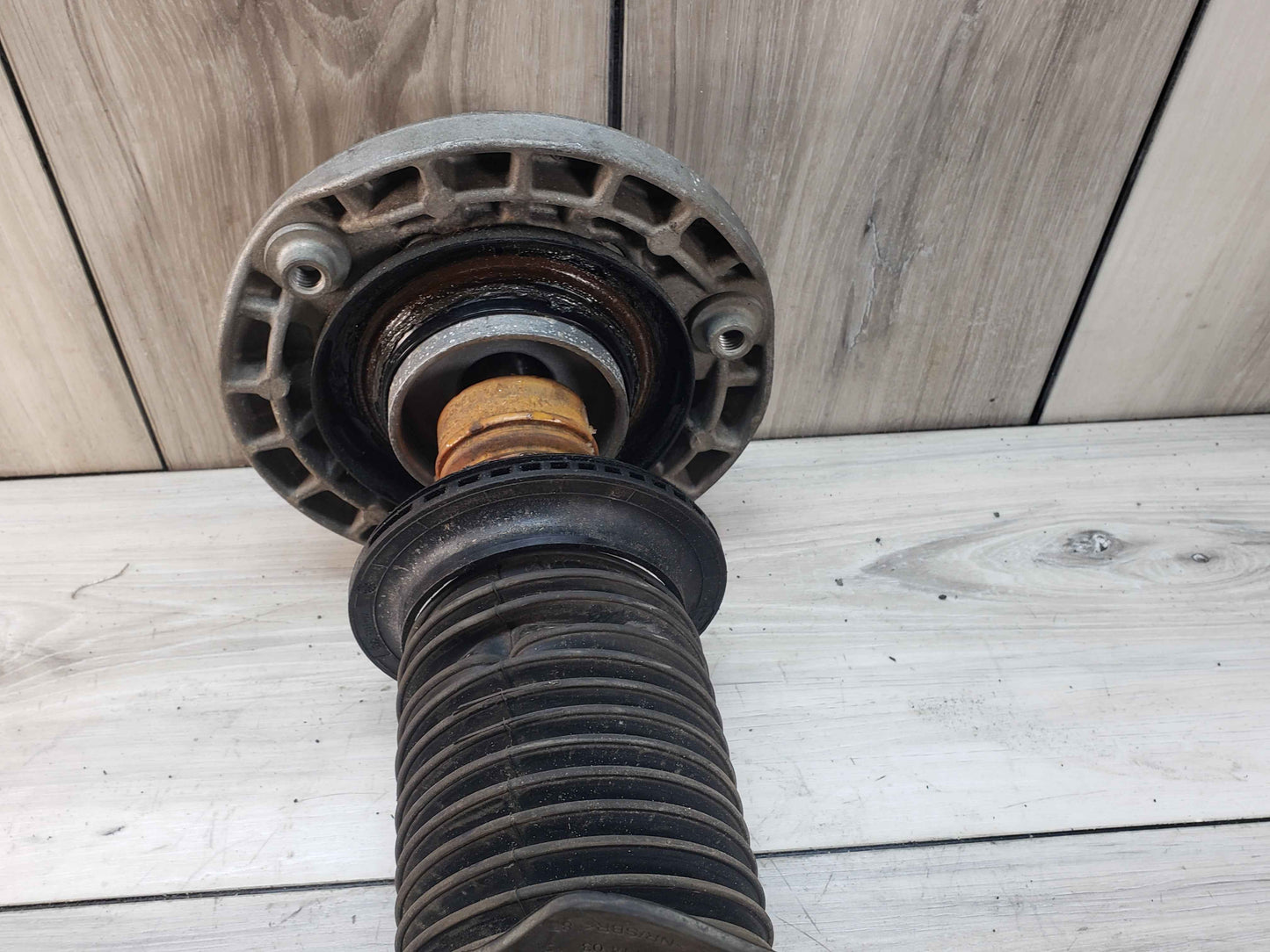 BMW 12-15 F80 M3 Front Left Suspension Strut Assembly NON EDC Pre LCI