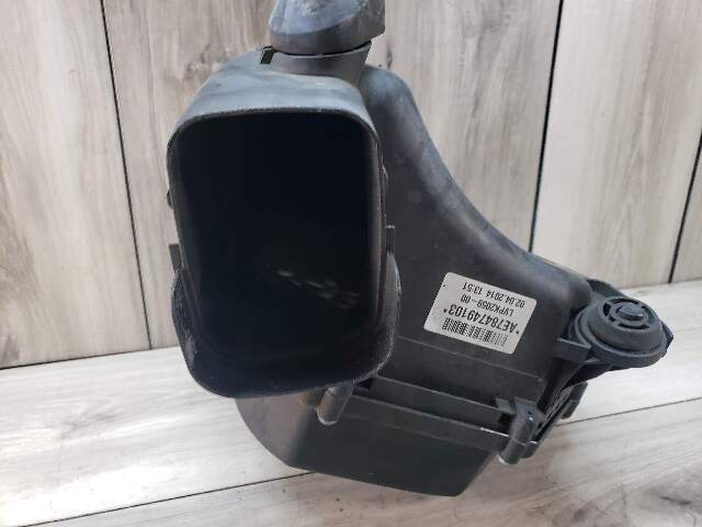 BMW 12-15 F80 M3 S55 Right Passenger Air Intake Filter Pre LCI