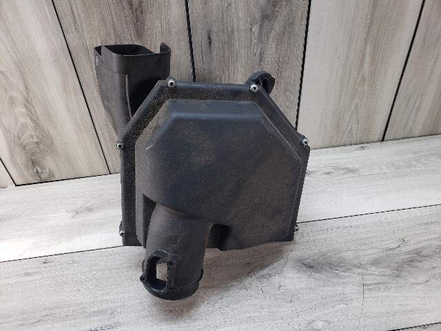 BMW 12-15 F80 M3 S55 Right Passenger Air Intake Filter Pre LCI