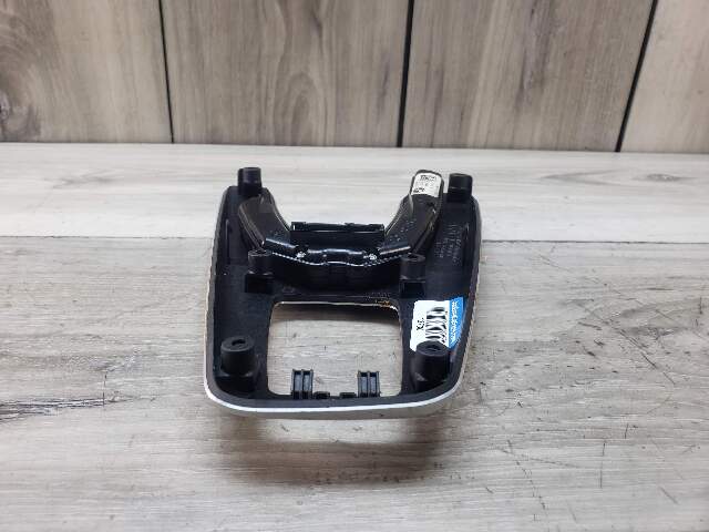 BMW 14-16 F10 M5 Center Console Operating Unit Park Camera PDC Switch LCI